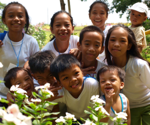 3 - Travelpreneur Happy kids in Intramuros