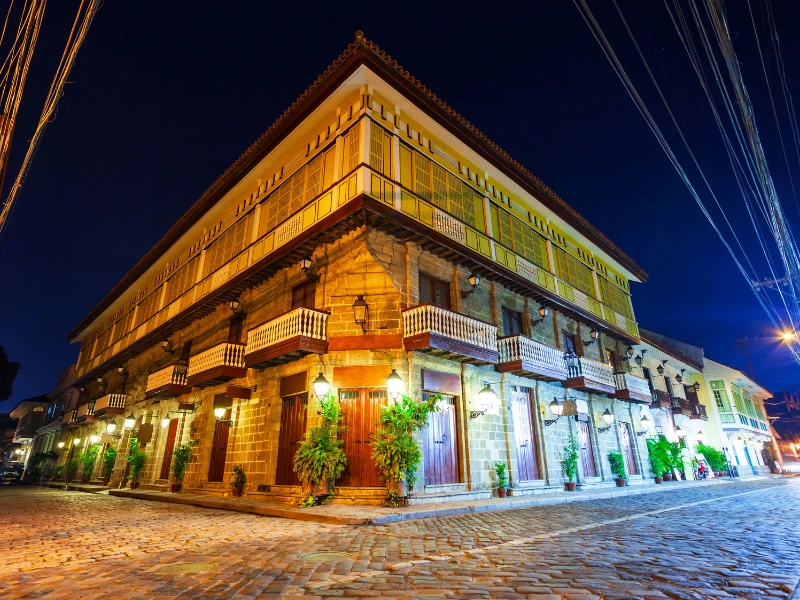 night shot of casa manila