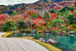 Tenryu-ji Temple - Travelpreneur Tenryu-ji Temple beatuiful garden