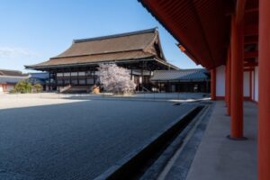 kyoto - Travelpreneur Kyoto Imperial Palace main palace and wide court yard