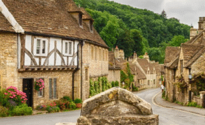 14 Wotton-under-Edge - Travelpreneur One of the picture perfect streets of Wotton under Edge