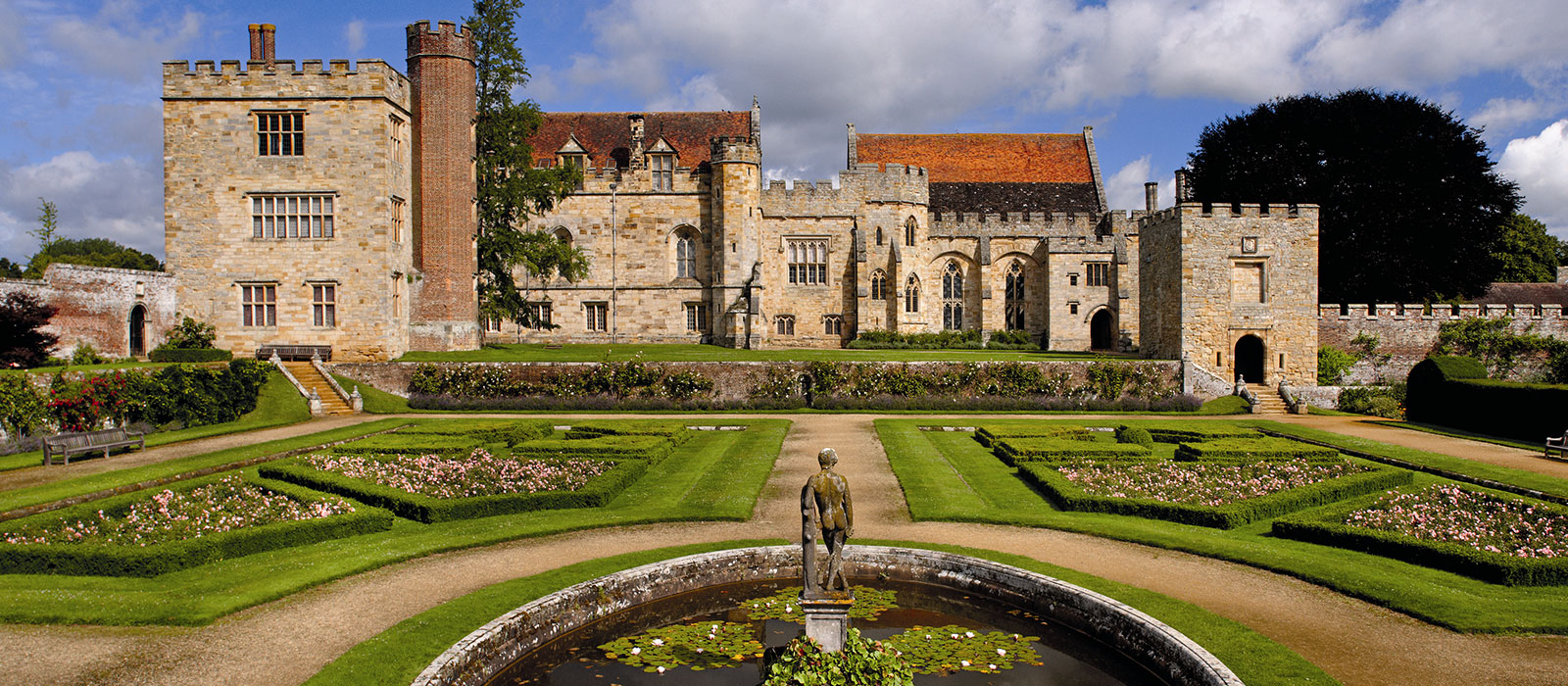 wide shot of the Penshurst Place and garden