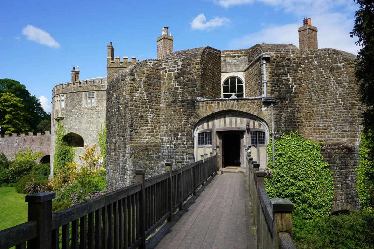 Walmer Castle and bridge towards castle entrance