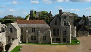 Carisbrooke Castle