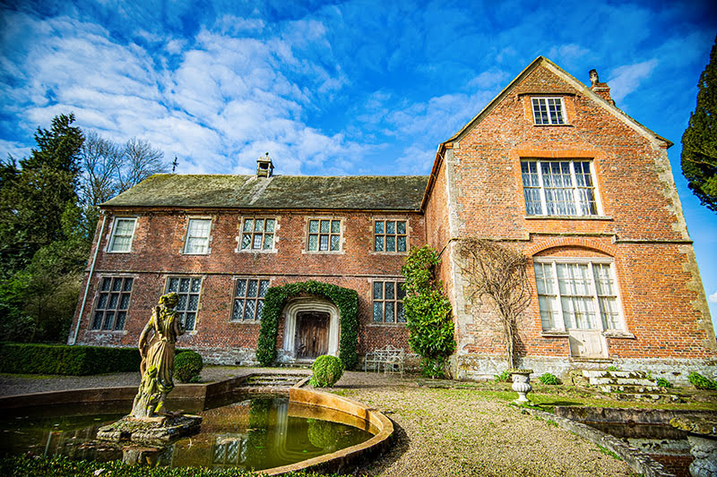 16 Hellens-manor - Travelpreneur Hellens manor building and garden