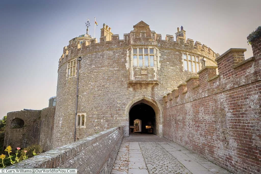 1l evening entrance at the walmer castle - Travelpreneur Walmer Castle evening entrance
